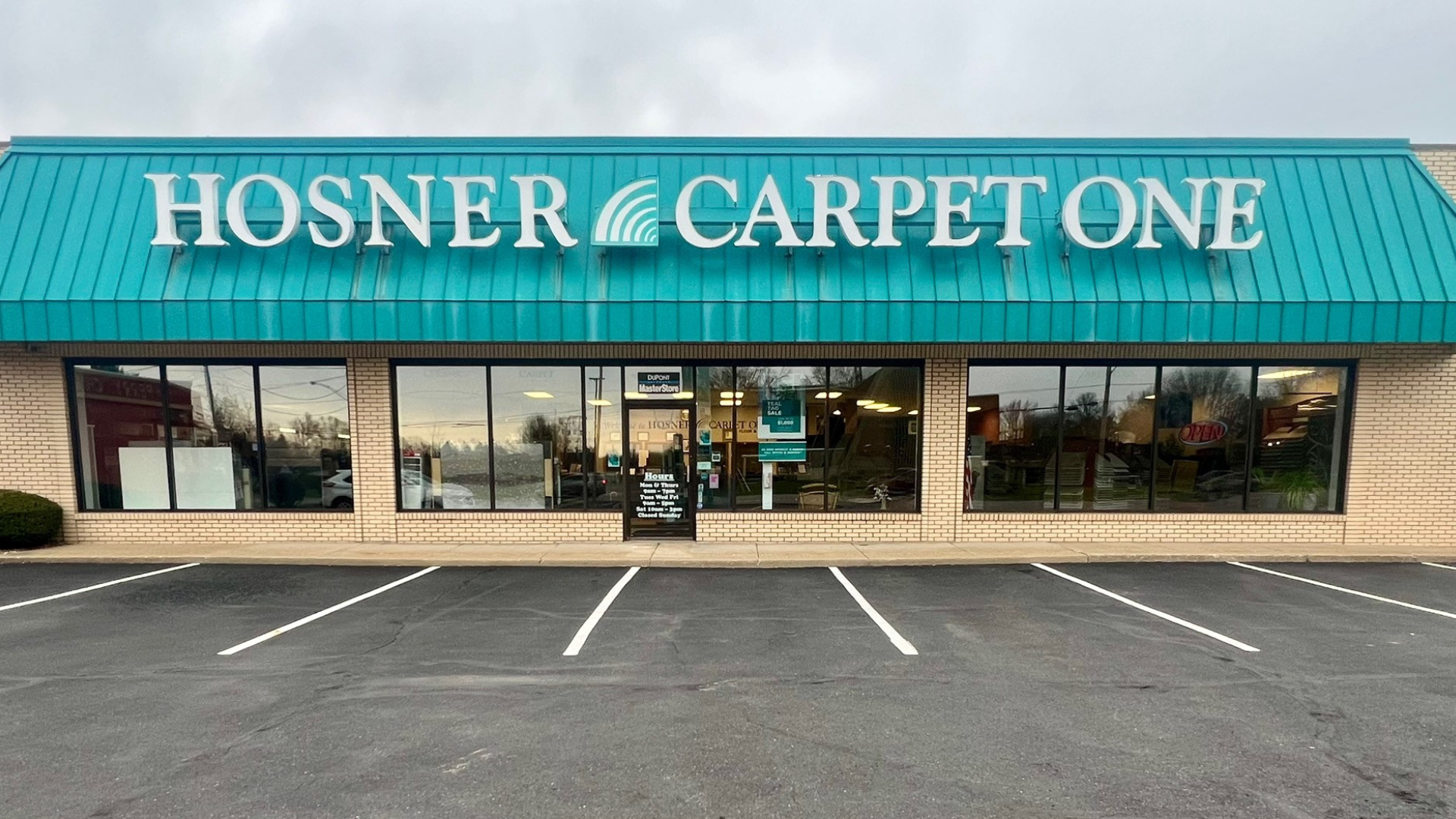 Hosner Carpet One Storefront
